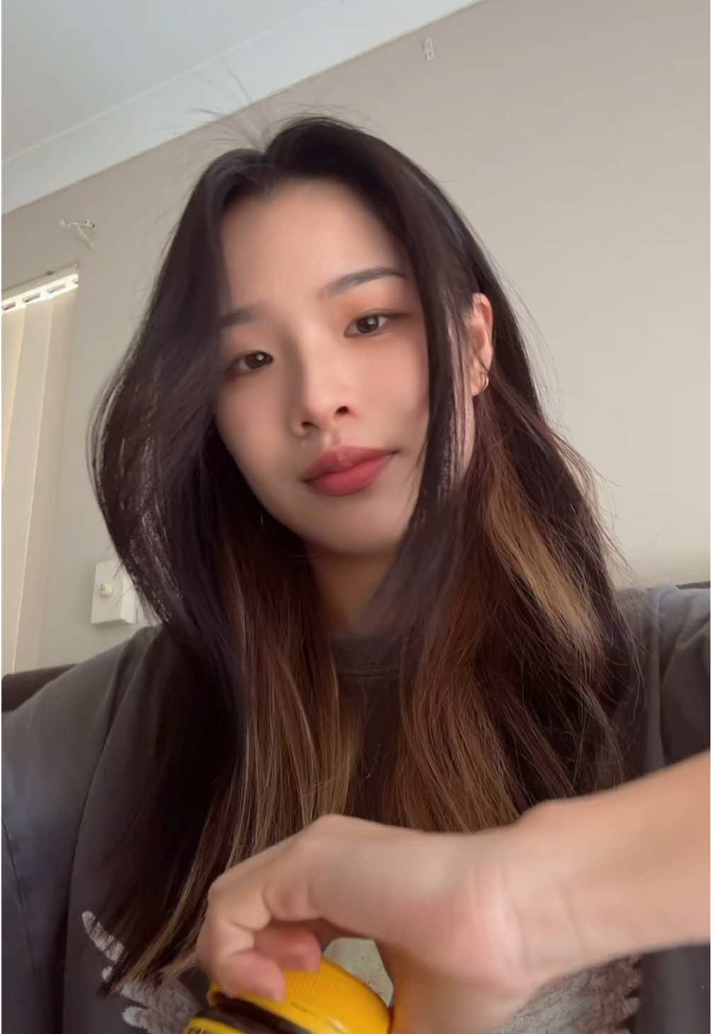 Replying to @☻️ we love all the silly sounds~ (ur lucky i actually saved this to my camera roll) #asmr #fyp #06 #carrot
