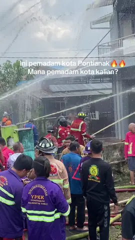 Absen dulu yg dari kota lain nya🤙🏻🔥#fypppppppppppppppppppppp #foryou #fypage #pontianakkalimantanbarat #ambulancemhfpontianak @AMBULANCE MHF PONTIANAK @Co operator ambulance MHF @Ciduk Ambulance Kalbar 