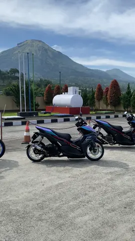 dpt pemandangan bagus banget, tapi juga dpt musibah🥺                                                                #aerox155 #aeroxcybercity #ogahjinjit #fyp #diengwonosobo 