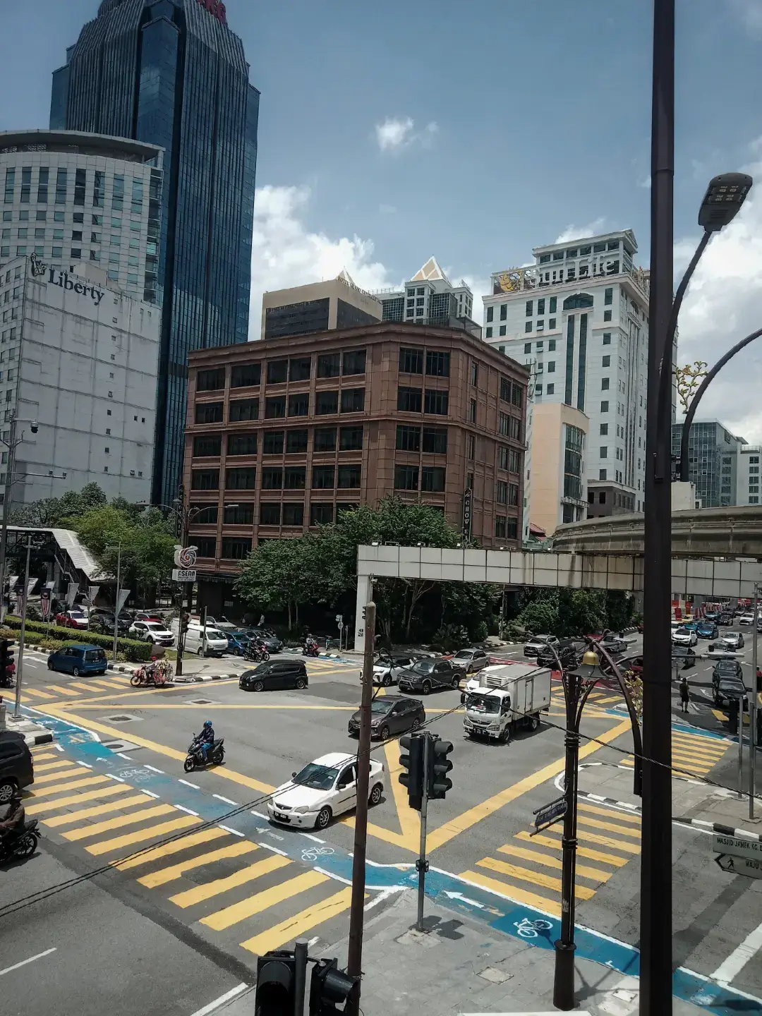 Tak banyak, tapi cukup 😴