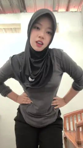 Yah bikin trend sendiri aja la yaaa