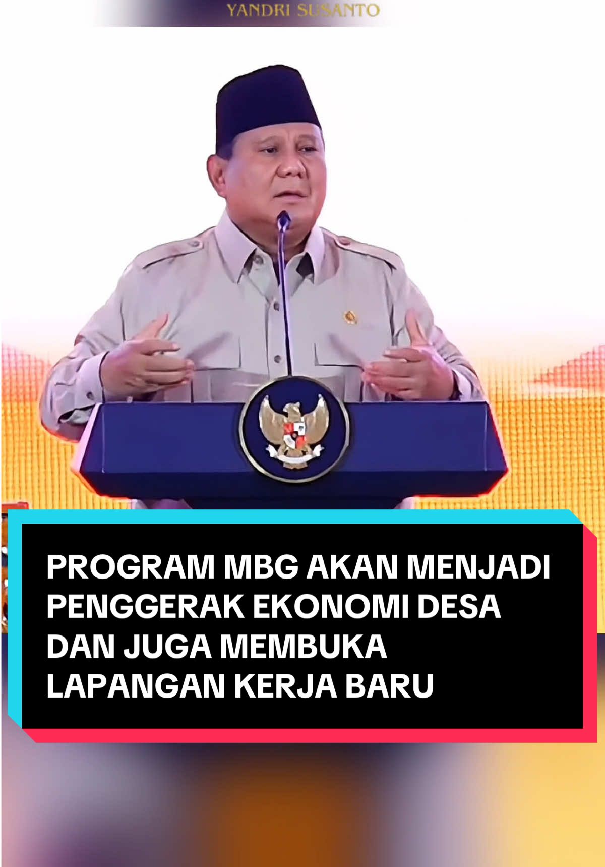 “Melalui program MBG, desa tidak hanya menjadi penyedia bahan baku, tetapi juga pusat penguatan ekonomi masyarakat. Timun, cabe, beras, dan ayam yang dibutuhkan semuanya ada di desa, sehingga perputaran ekonomi tetap terjadi di tingkat lokal dan hasilnya langsung dirasakan oleh warga.” #yandrisusanto #menteridesa #desa #kabinetmerahputih #prabowo 
