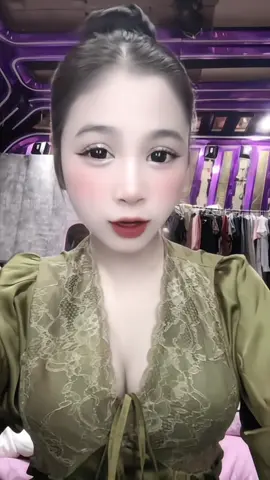 Kệ nhắm mắt yêu luôn🥰😗#tuongtac 