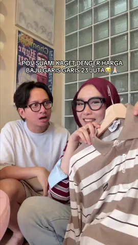 sekali kali giliran gue yang bikin dia shock:))) coba check collab aku bareng @Haidee & Orlin Official yang pada suka baju garisgaris :3 