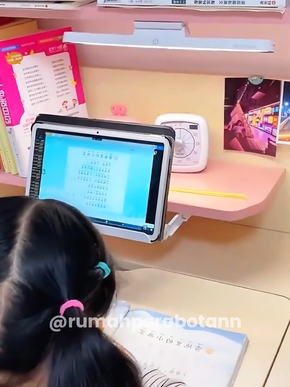 Lampu LED magnetik cocok untuk bekerja, belajar maupun jadi lampu baca  #lampuled #lampubelajar #lampumeja #lampumagnet #lampuledstrip 