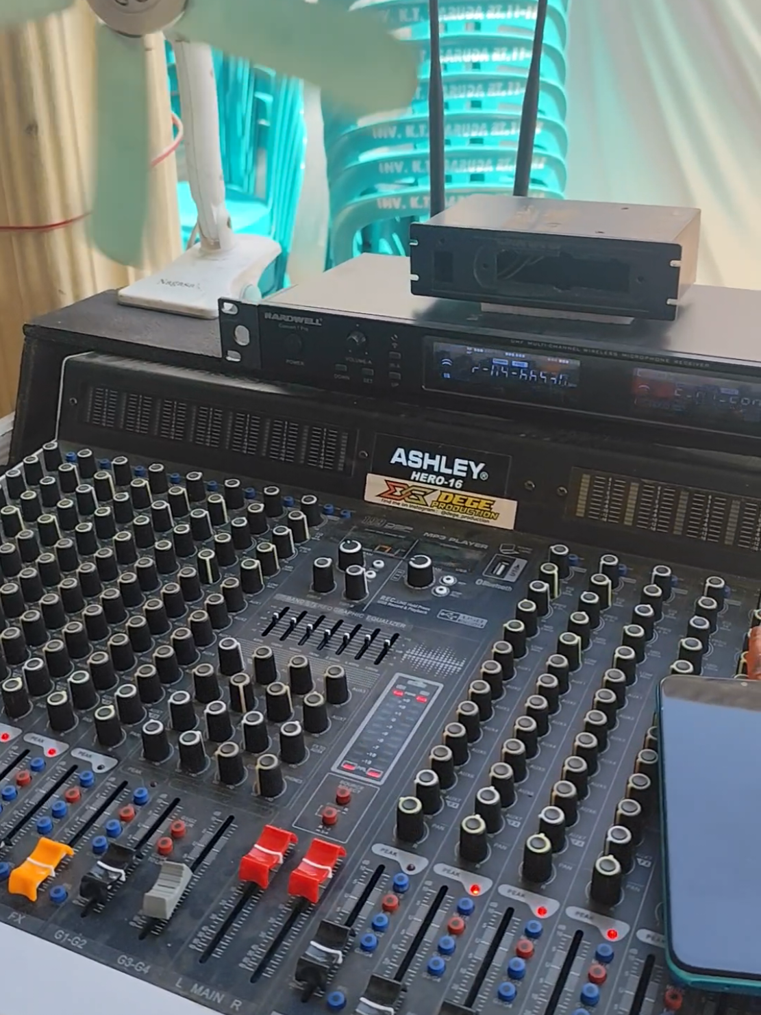 nek krungu iki rasane langsung melok ayem masio urung ngrasakne sing di iringi... playlist temu manten #soundsystem #audio #hajatan #teropan #degeproduction 