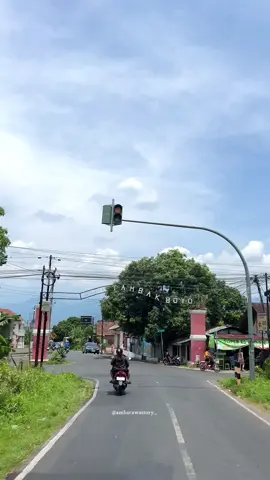 Neng prapatan iki mileh lurus, nganan, ngiri po mending puter balek lur? 😂 #ambarawa #ambarawa24jam #ambarawasemarang #ambarawastory 