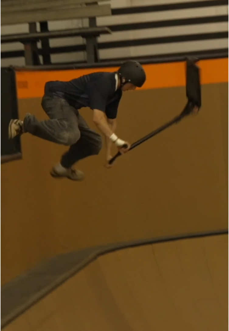 Julien Rota 👑 #linkinbio #woodward #scootering #edit #ethicdtc #ethicscooters 