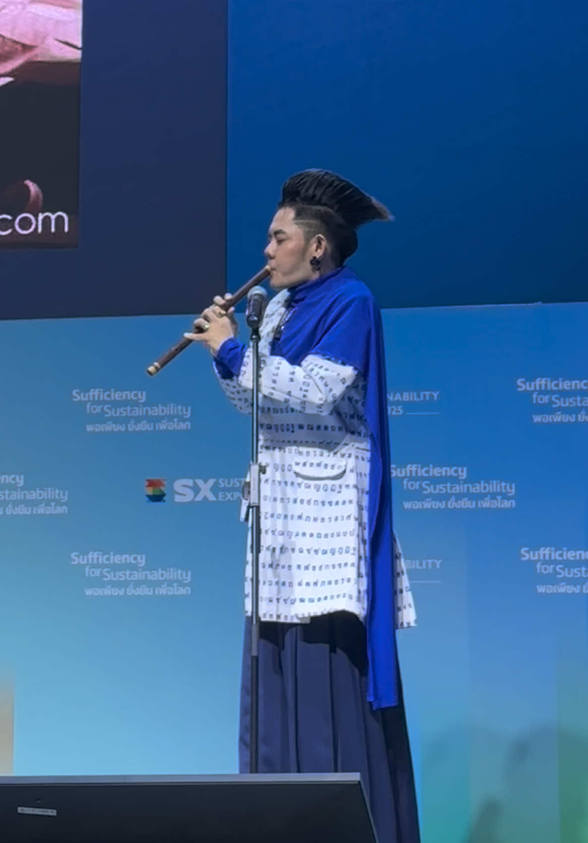 เก่ง ธชย เป่าขลุ่ย ลาวดวงเดือน #SXSustainabilityEXPO2025