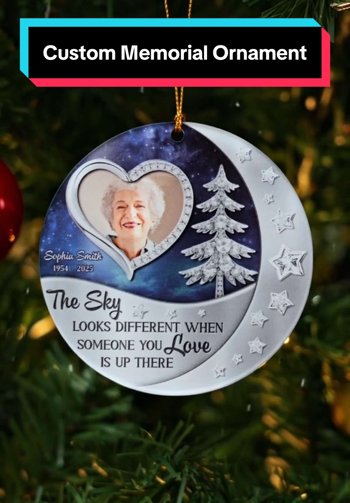Christmas isn’t the same, but their light still shines 🎄✨ #pawfecthouse #personalizedgifts #memorial #remembrance #grief