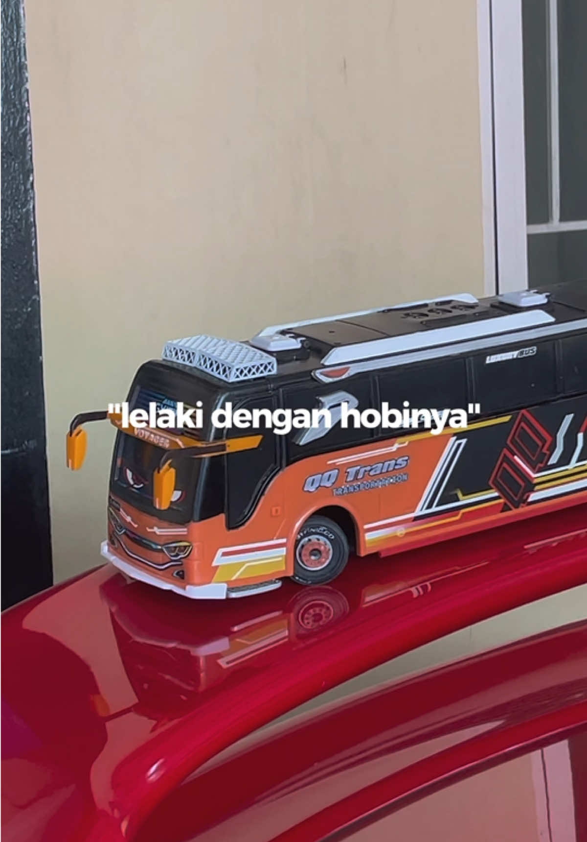 Bus Vegas udah ready di keranjang kuning 🥳 #fyp #babygyfin #gyfintoys #miniaturbus #CapCut 