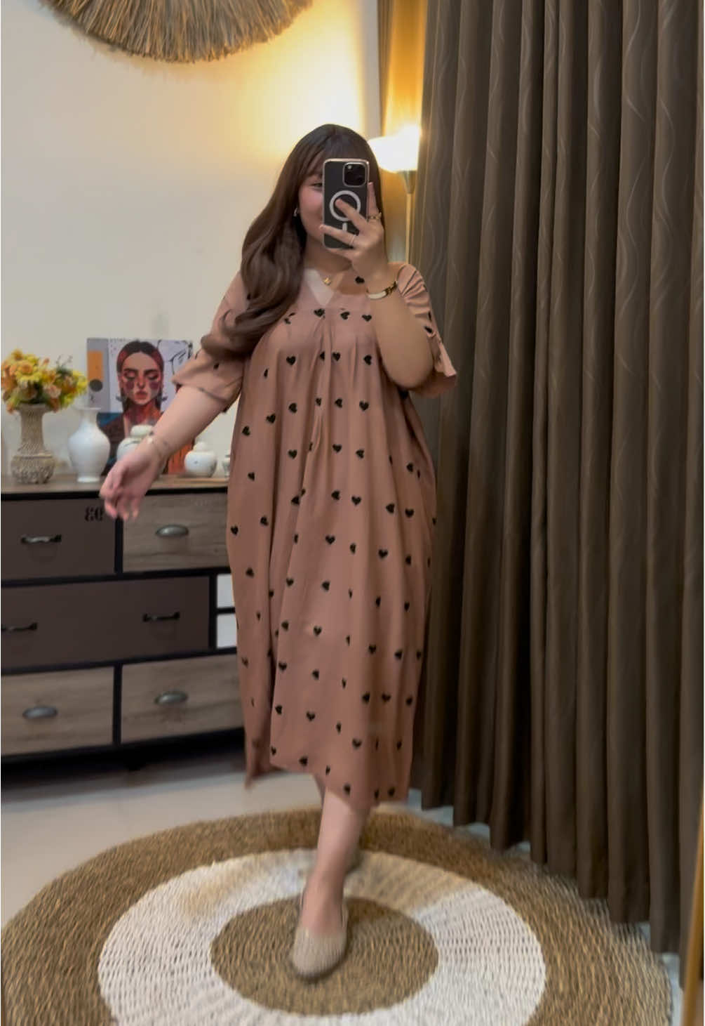 Tampil cantik walaupun di dalam rumah, cuss co daster Ayya V 😍 Ld120 Pb115 muat bb40-85kg🥰🔥 #fyppppppppppppppppppppppp #dastermurah #dasterviral #sound #luvema 