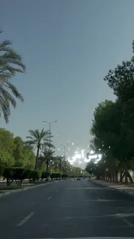 مكانك اللي في قلبي ماحدٍ يطوله .. ‏وقدري عندك عساني ما خلى آمين💙'
