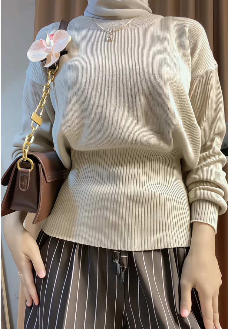 Cakep poll blouse rajut ini , yang mau join live yaa #rajut #rajutpremium 