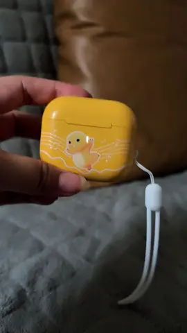 idk how to do thiz affiliate thing but ang cute ni nailong ! LOVE ITTTTT #nailong #goojodoqxnailong #earbudswireless #goojodoq #earpods