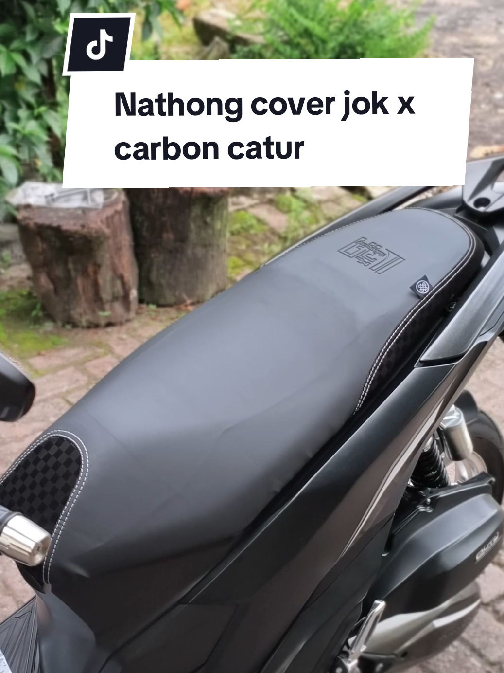 Nathong Cover Jok motor Instan Tinggal Pasang Bahan Halus Mix Catur Import Anti Rembes Air dilengkapi karet & Velcro  #sarungjokmotor #coverjokmotor #coverjokanticakarkucing #sarungjokinstan #vario125 