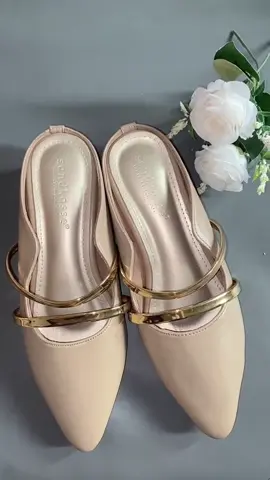 NEMU HEELS CUMA 50RIBUANN🙌🏻🥺😍🫶🏻🤍 #heelscantik #tiktokmademebuyit #promoguncang99 #gajiansale #wibgajian 