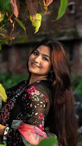 Main character lighting 🎬☀️ Durga Puja fit-2♥️ All thanks to- @Rajin Ahamed  • • • • #OOTD #durgapuja2025 #traditional #sunset