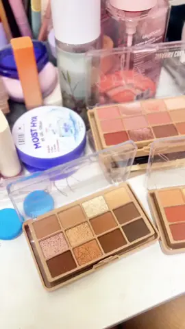 #พาเลทตา #พาเลทอายแชโดว์ #อายแชโดว์ #sivanna #รีวิวบิวตี้ 