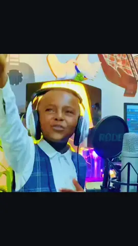 #jesusjesusjesuskesusjesusjesuus #farfannaafaanoromo❤💚❤🎼 #የሱስ_የነብስም_የስጋም_ፈውስ_ነው #😭😭😭 #repost 