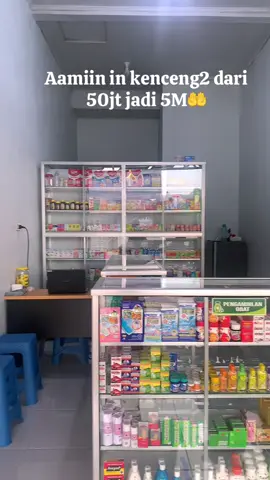 Berawal pelan-pelan, sedikit demi sedikit, tekun, ulet, inisiatif dan konsisten pasti akan tumbuh🌸 Apotek Evita Medika Buka : Setiap hari 07.00-20.00 ✅konsultasi langsung dengan apoteker ✅menerima pemeriksaan kesehatan (gula darah, kolesterol, as. urat) #apotek #apotekbaru #apotekevitamedika #infoobat #semangatterus 