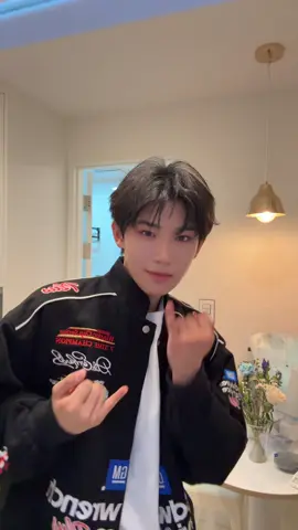 Like sugar on my tongue  #yichen #trending #boys2planet #fyp #dance 