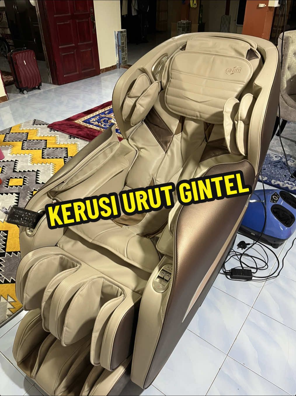 untung sangat weh ada satu kerusi urut macamni kt rumah #gintel #kerusiurut #massagechair #massage #relaxing 