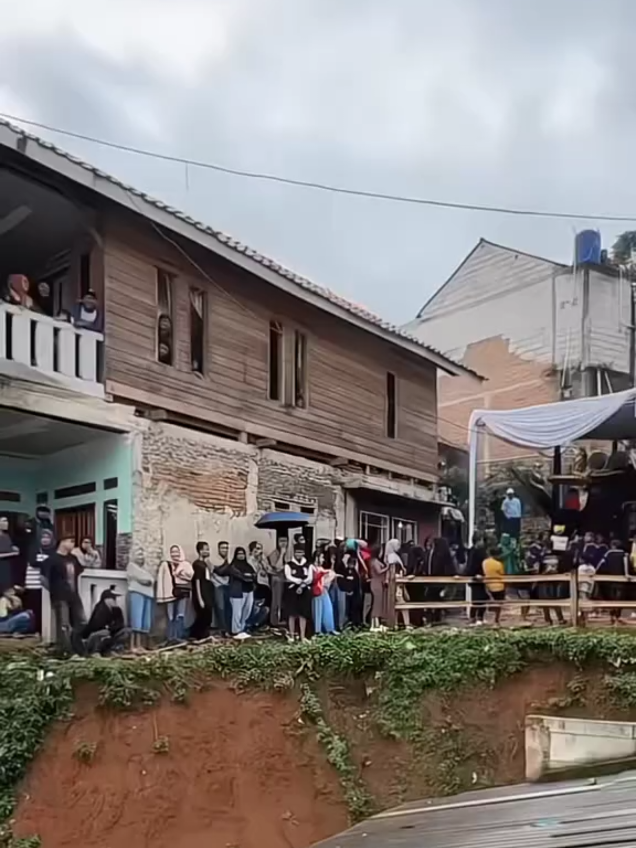 kamera selalu tau aja barang bagus 😂😂😂 #ngakak #videolucu 