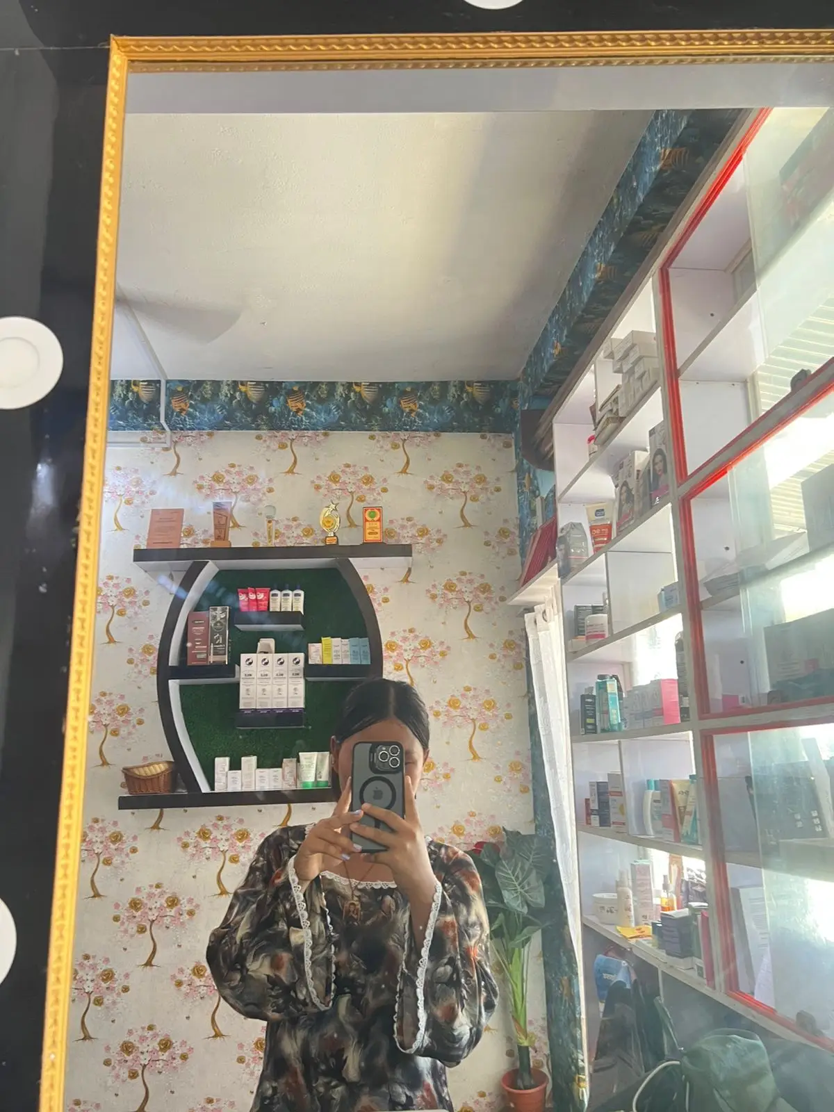 par tho bahut Lok se Lekin mere jaise Pyar mere jaise koi nahin karta 🥺😔 #sarina_lama♡  #tpy  #tiktokviral  #nijgadh_muser  #theengsya💫🌼  @S🧿 