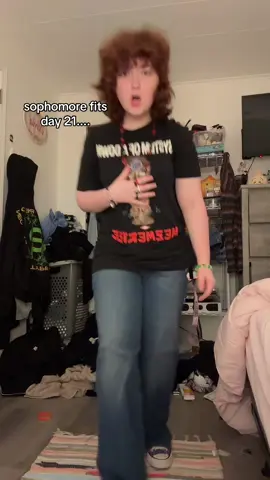 i couldnt find the actual cut for this so i just used a homestuck edit teehee #OOTD #fit #fyp #fypシ 