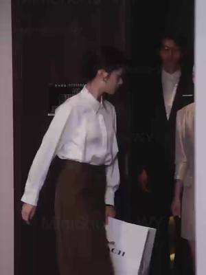 ทันที ดาวน์โหลดและชมตอนทั้งหมด