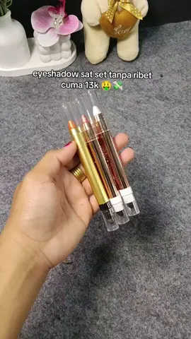 eyeshadow pencil #eyeshadow #makeup 