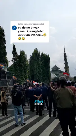 Membalas @azzazzalia0 Aksi demo di Purbalingga hari ini, suasana cukup ramai tapi tetap kondusif ✊  #DemoPurbalingga #AksiDamai #BeritaPurbalingga #Viral #FYP
