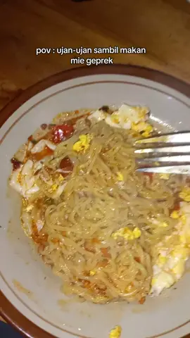 ujan + mie nyemek paling Best 🔥🔥