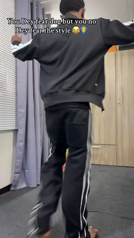 Steps dey cry 😂#trendingvideo #trendingvideo #trendingsong #trendingsong #goviral #goviral #busuakromsikanii💴😂😂 