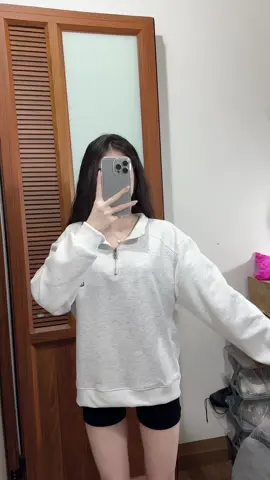 lạnh quá điii 🥶 #thuylinh1603 #xh #xuhuong #sweater 