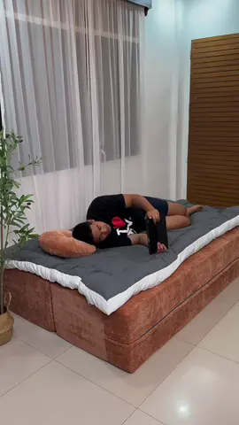 Sobrang lambot tapos ang kapal pa foldable kahit saan pwedi mo ilapag #foldablemattress #mattress #comfymattress #fyp