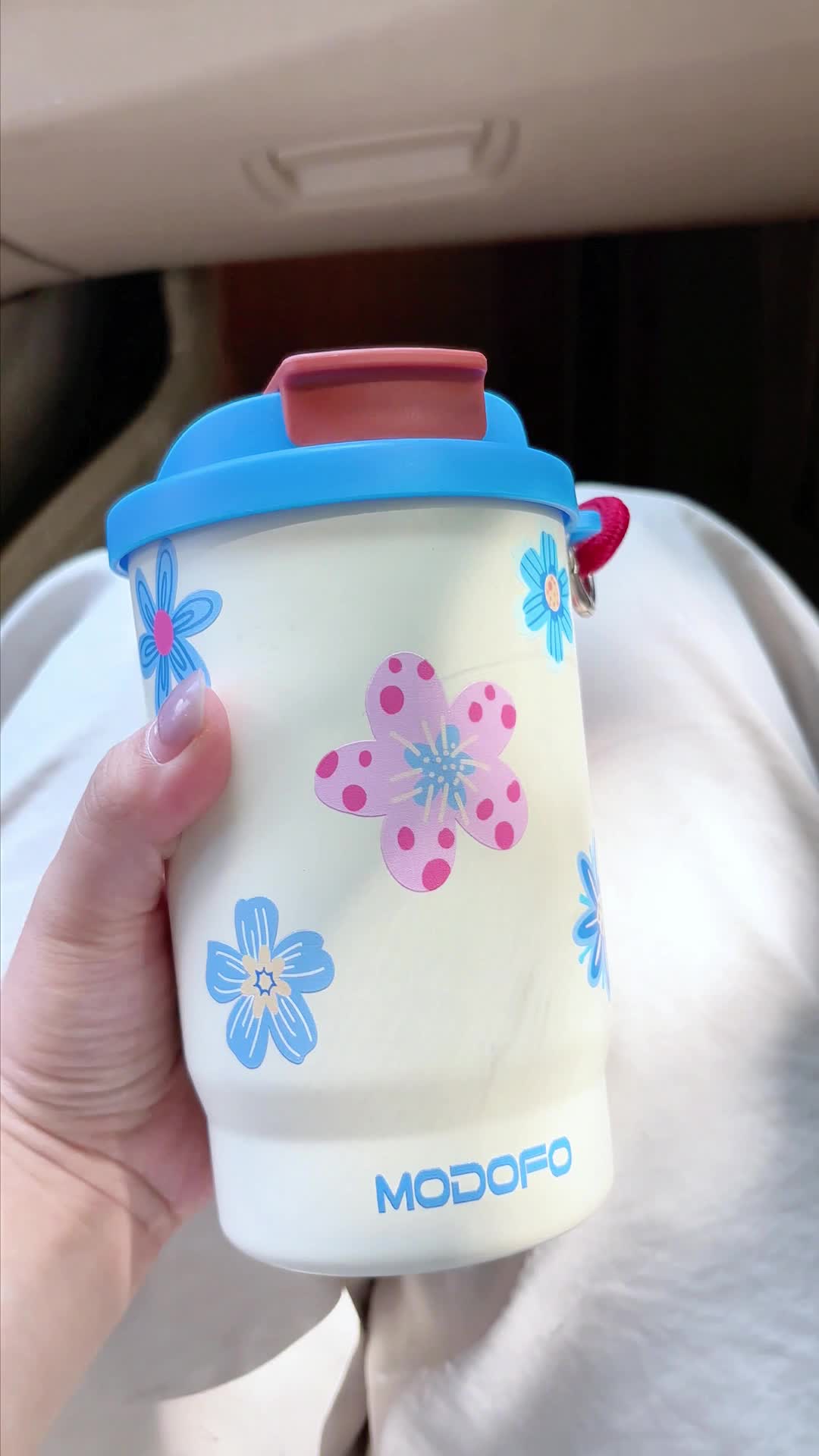 Buat yang minum kopi kekinian, ini Tumbler 316 dengan Sedotan Gratis! 🥤🥤🥤 #modofo #modofotumbler #tumblerkopi #gelaskopi #tumblermodofo #tumbler500ml  #tumbler316 #tumbler24jam #tumblerpanasdingin #tumblerantikarat  #tumblerestetik #tumblerkekinian #coffeetime #nongkrongkopi  #reviewtumbler #kopilucu #viraltiktok #unboxing #omh   