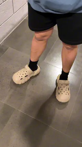 Pose Pioneer Clogs  #clogs #slippers #footwear #pose 