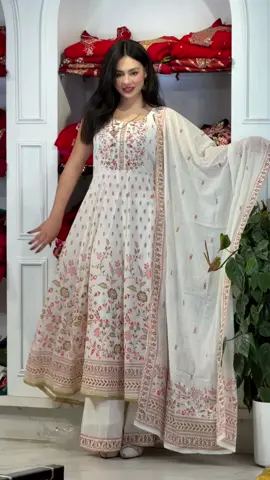 ##evecollection #partywear 