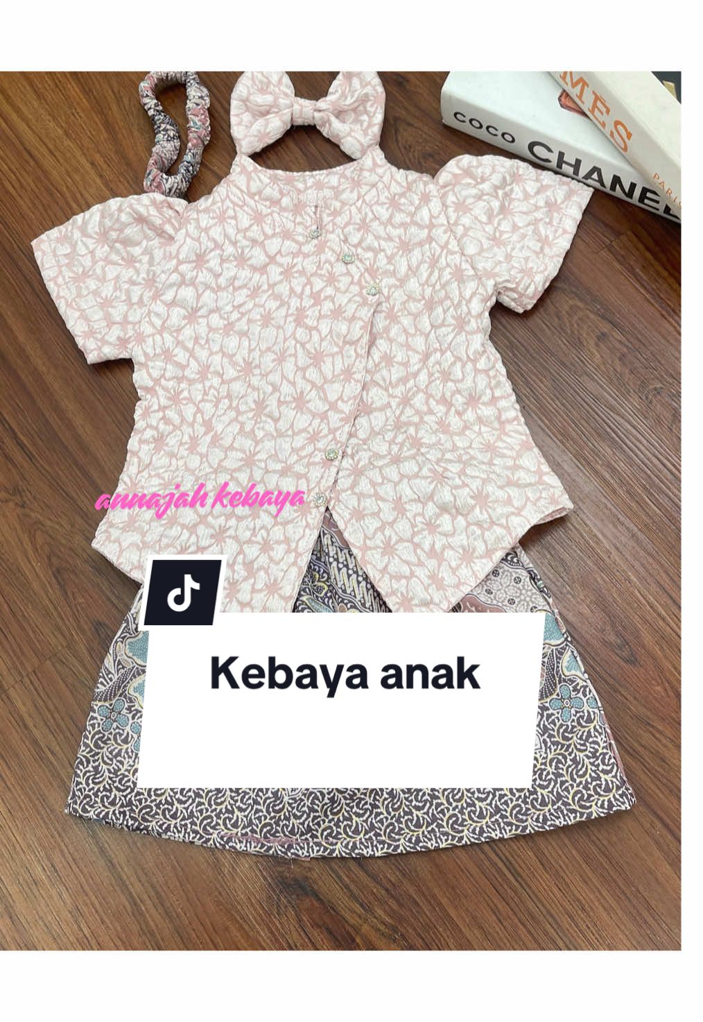 Semanis ini besttt selller  😍😍😍 #promomakangajian #kebayajanggananak #annajahkebaya #kebayaanakperempuan #kebayav