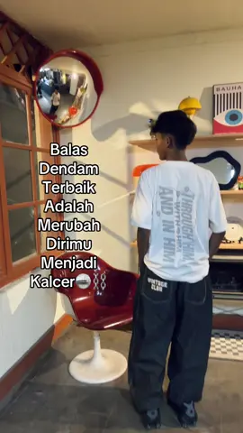 Semua akan kalcer pada waktunya🤩🪩⛓️ #capermbesopo #streetwear #kalceroutfit #masukberandafyp #4youpage 