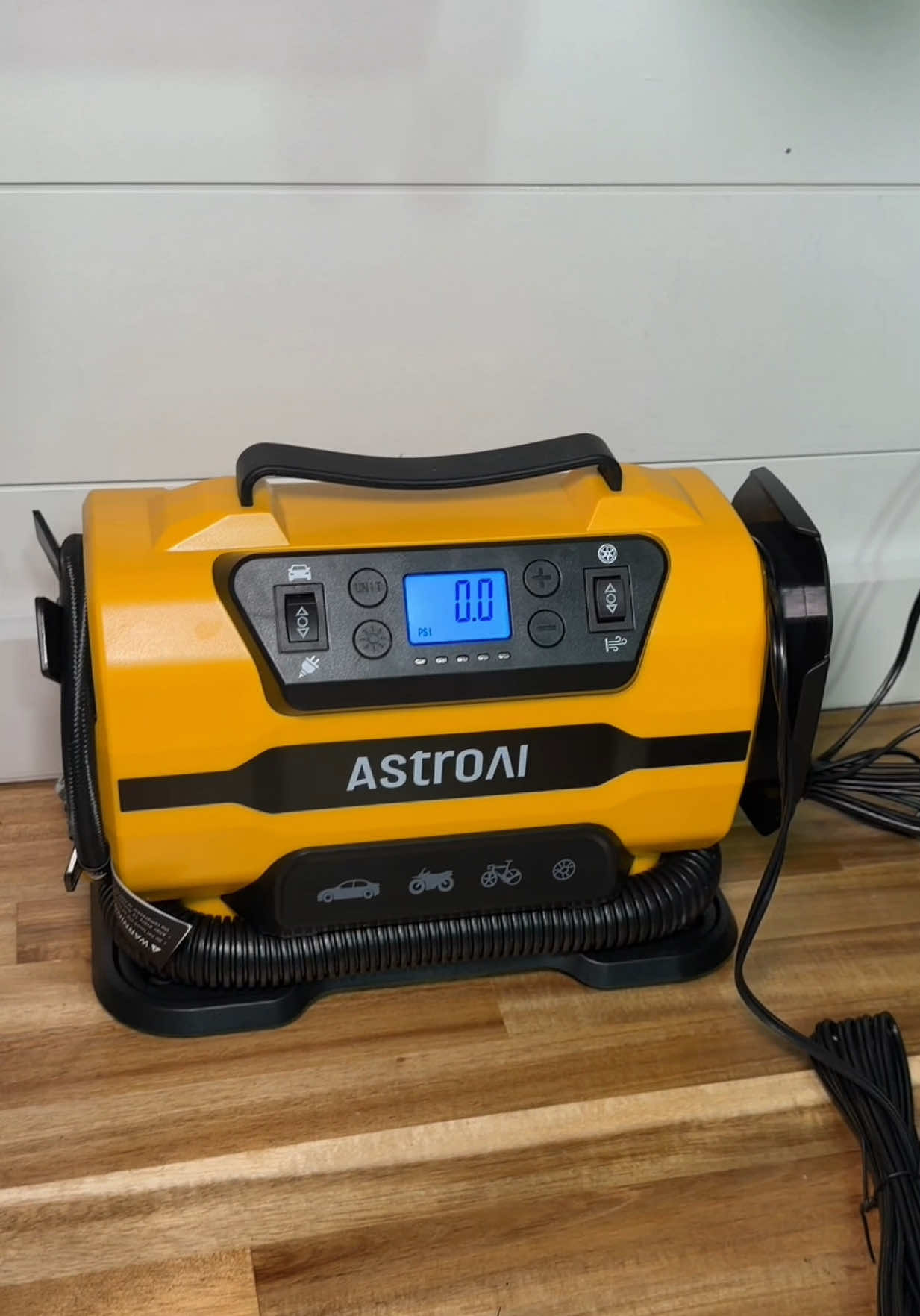 AstroAI Portable Tire Inflator #tiktokshopcreatorpicks 