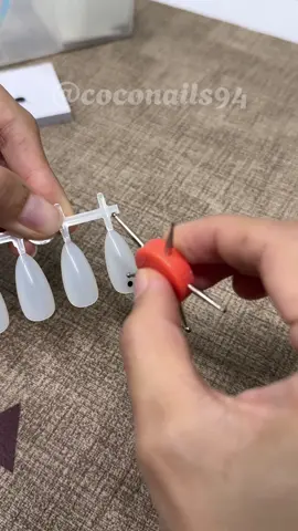 Giờ tui mới bít có cái này, có bà nào giống tui không :)))  #phukiennailgiatot #nailreview #coconails94 