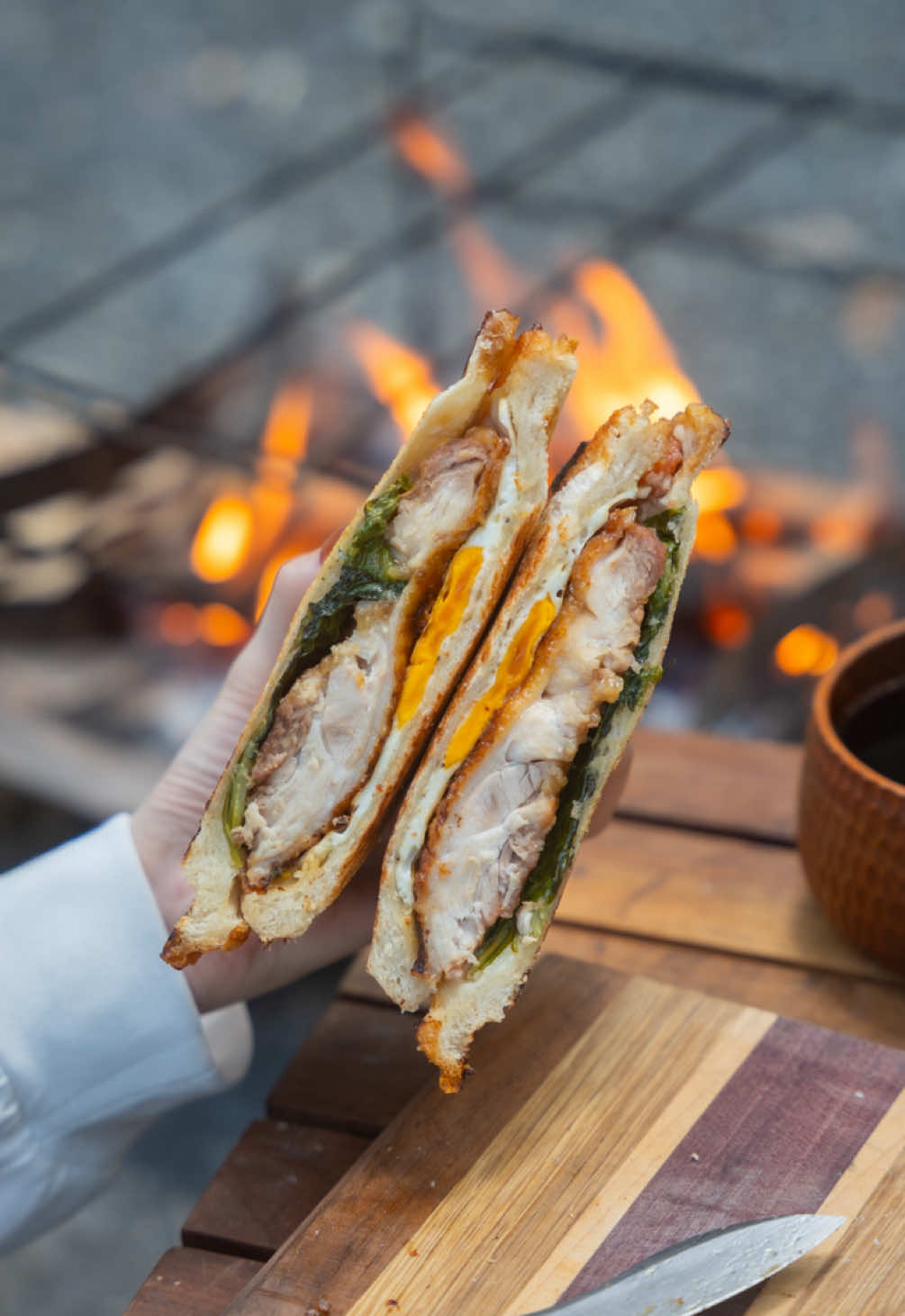 テリたまチキンのホットサンド🍞 　 レシピはコメント欄へ記載してます✍️ 　 #tiktokfood #cooking #food #camp #料理 