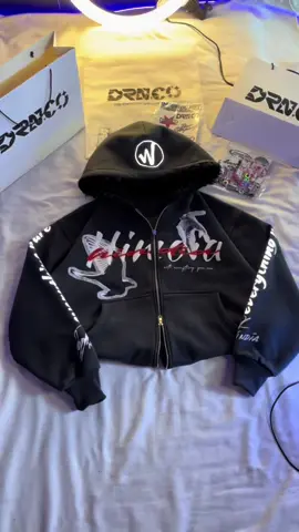 kalian tim warna grey atau dark grey ni? #hoodie #hindia #fyp #clothingbrand #monnhoodie 