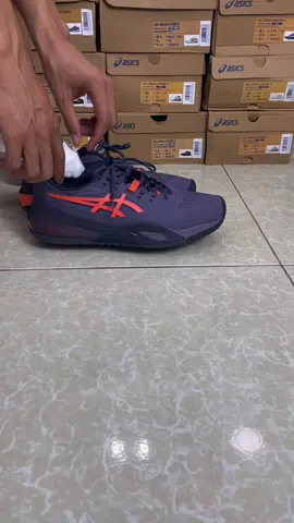 Mang con này 🔥 nhất sân luôn ae #giaypickleball #giaytennis #xuhuong2025 #asics #viral 