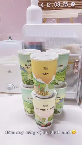 Thiếu mín trân châu ôlong nữa là y như ngoài hàng😋. Trà tự pha thơm như barista làm luôn hẹ hẹ #xh #phela #mebimsua #fyp 