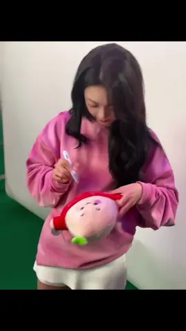 Triệu Kim Mạch 29.9.25 KIM TỊCH HÁCH TỊCH Hách&Mạch 🐮🌾 #Jinxihexi #zhanglinghe_zhaojinmai #truonglanghach_trieukimmach #张凌赫_赵今麦 #fyp 