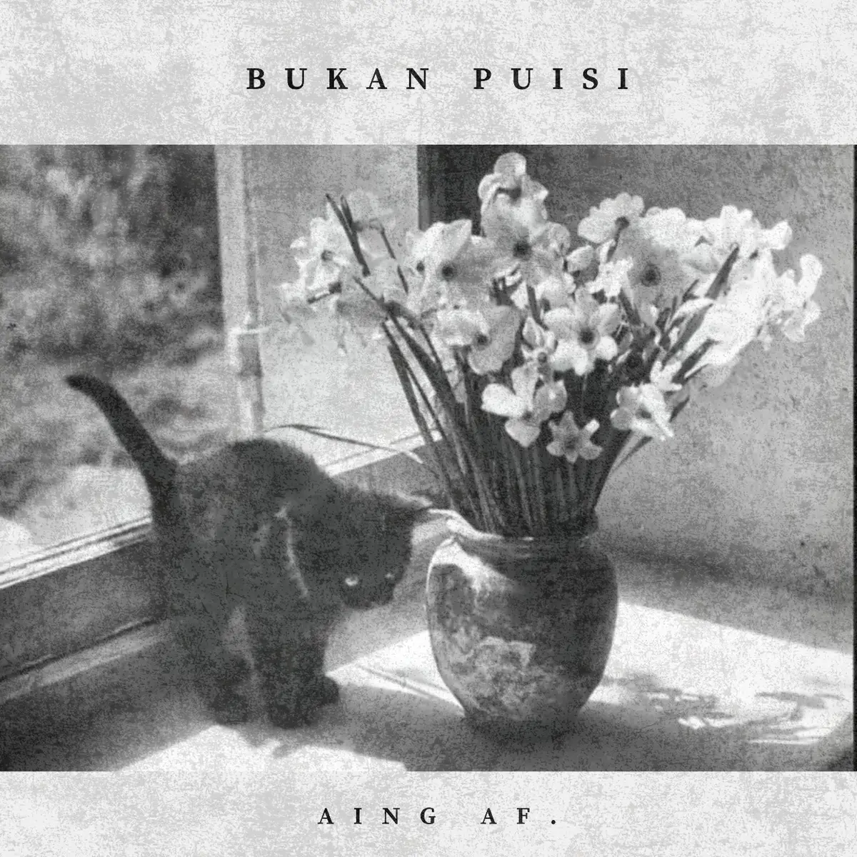 Dalam balutan harapan, kutulis dan kueja namamu tanpa keraguan. Menjadikan kamu satu-satunya yang aku pinta kepada Tuhan, sebagai teman, kekasih, dan cinta dalam hidup—atau matiku.  Sekalipun Tuhan yang kau sebut, dan Tuhan yang ku sebut, memiliki sebutan yang berbeda. Namun do'a-do'a dan harapan kita akan tetap melangit, kan? Akan tetap diterima dan dikabul, kan?  Sekalipun perasaan kita, mungkin, akan ditentang dan diragukan banyak kepala. Sebab jalan yang kita tempuh begitu sukar dan tak memiliki arah jalan keluar. Tapi kita, akan bertahan dan terus mengusahakannya—sampai kehabisan upaya, kan?  Sekalipun dunia tidak berpihak pada kita—kamu akan tetap ada, kan? Karena selain kamu, hatiku tak ingin siapapun lagi sebagai pemiliknya.  #aingaf #bukanpuisi #cintabedaagama #99 #storywa 